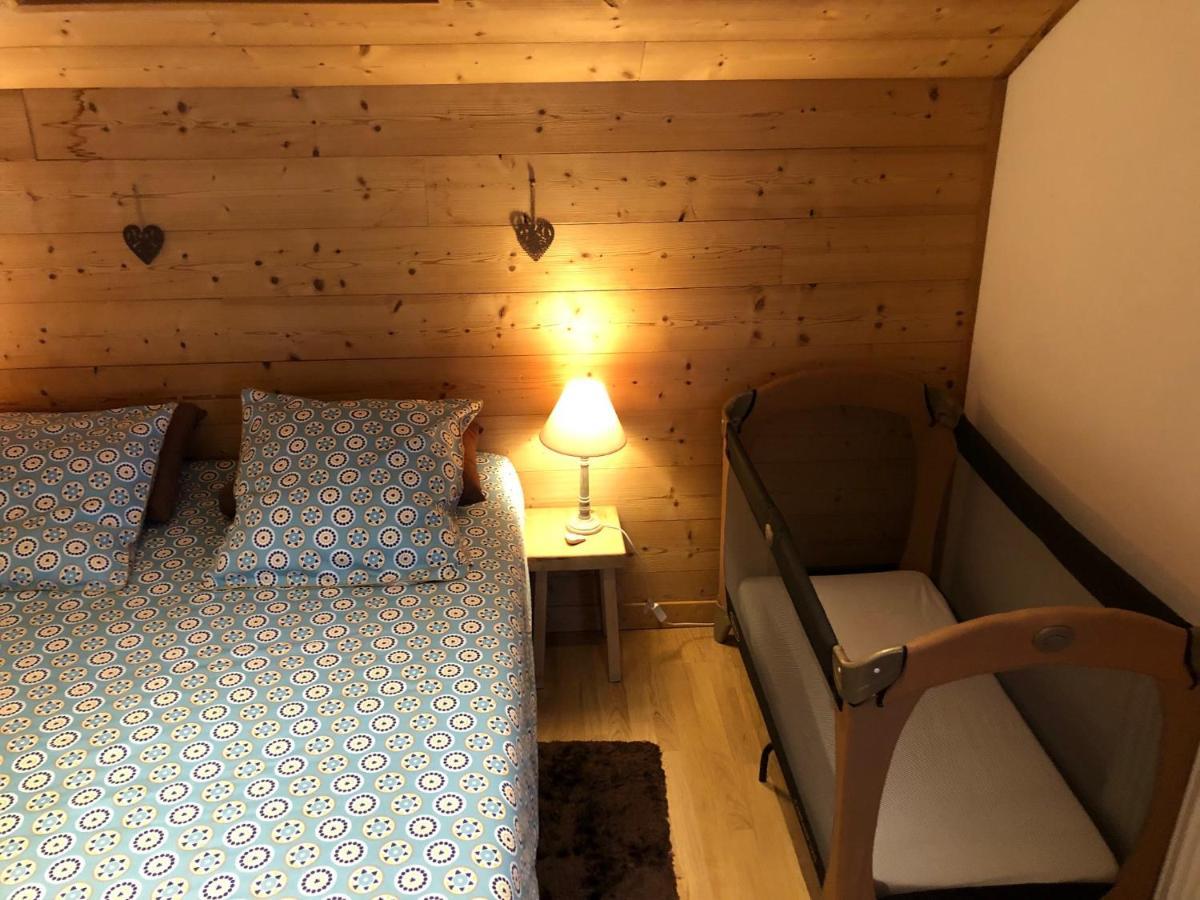 Au Coeur Des Alpes Bed & Breakfast Marignier Bagian luar foto