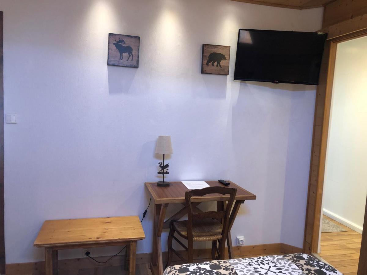 Au Coeur Des Alpes Bed & Breakfast Marignier Bagian luar foto